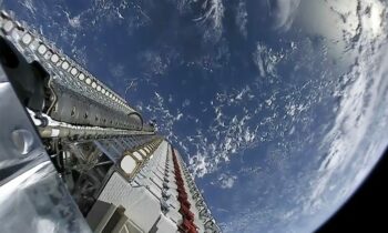 SpaceX to Remove 100 Starlink Satellites from Orbit Owing to Possible Problem