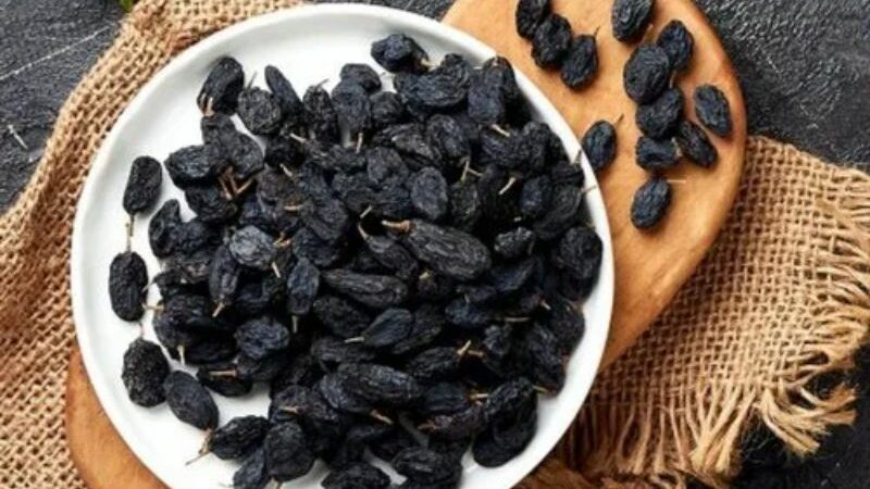 Morning Raisin Consumption’s Effects on an Empty Stomach