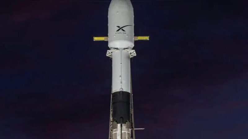 Weather Forces SpaceX to Postpone the Launch of Starlink