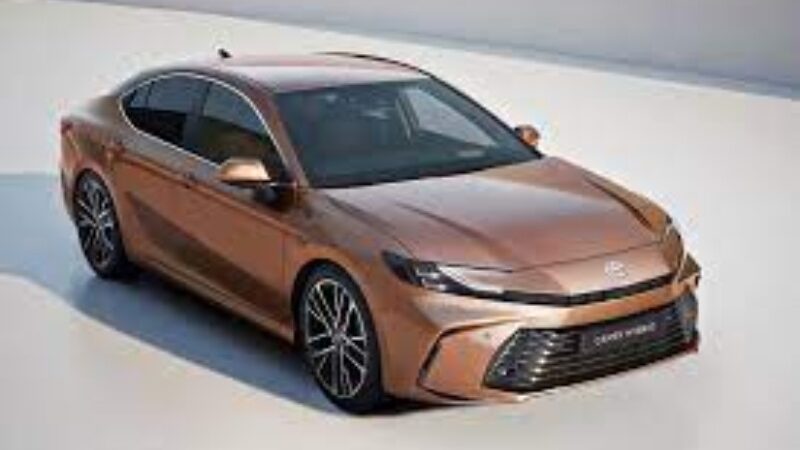 2025 Toyota Camry Hybrid Standard Pricing From $28,400