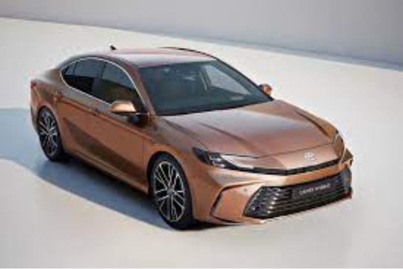 2025 Toyota Camry Hybrid Standard Pricing From $28,400