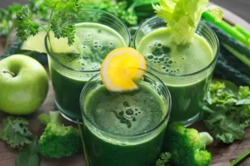 5 Nutritious Drinks to Increase Body Calcium for Strong Bones
