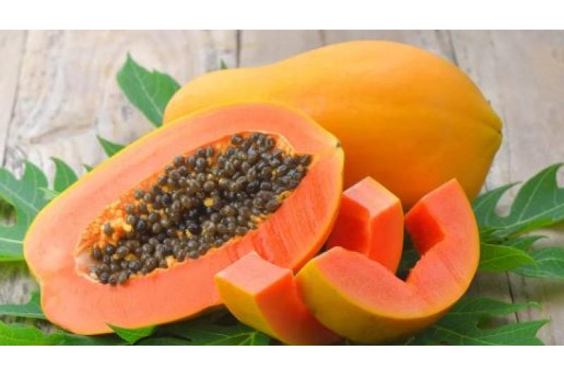 Papaya Offers Health, Skin, and Hair Benefits When Snacked