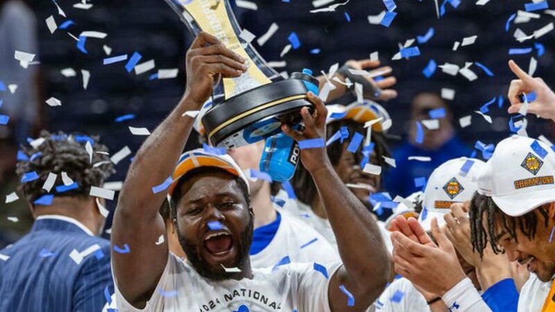 Seton Hall Overcomes Indiana State with a Late Comeback to Win the NIT