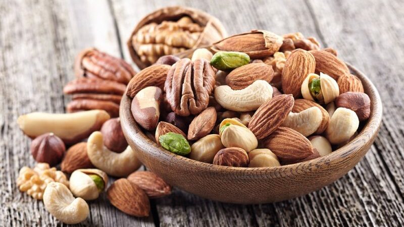 Benefits Of Almonds For Women: Do Almonds Lower Blood Sugar And Diabetes?