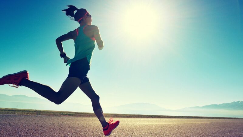 Benefits Of Summer Evening Walks: 7 Reasons Why Walking After 5 P.M. Is Healthy For Your Heart