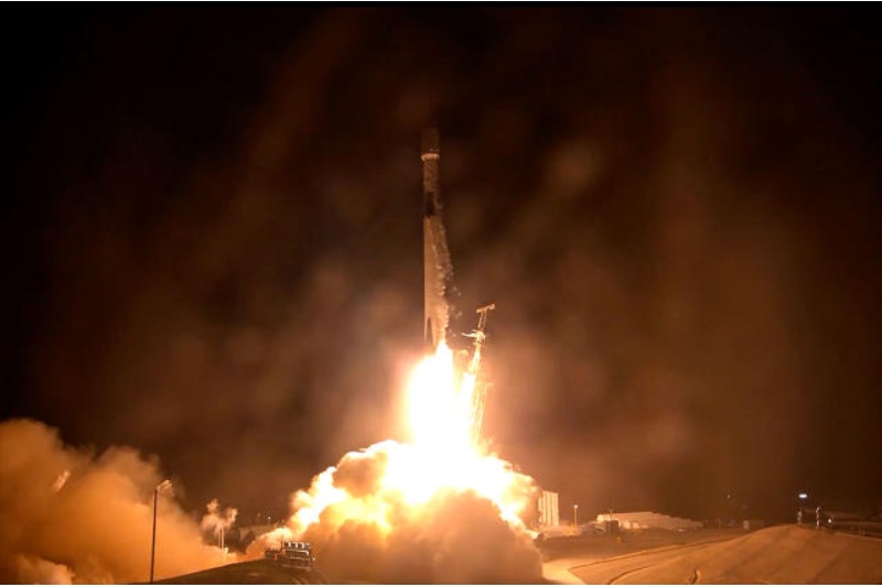 SpaceX Launches Additional Starlink Satellites with Direct-to-Cell Capability