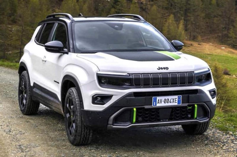 Unveiled With AWD and a Hybrid Powertrain, the Jeep Avenger 4xe