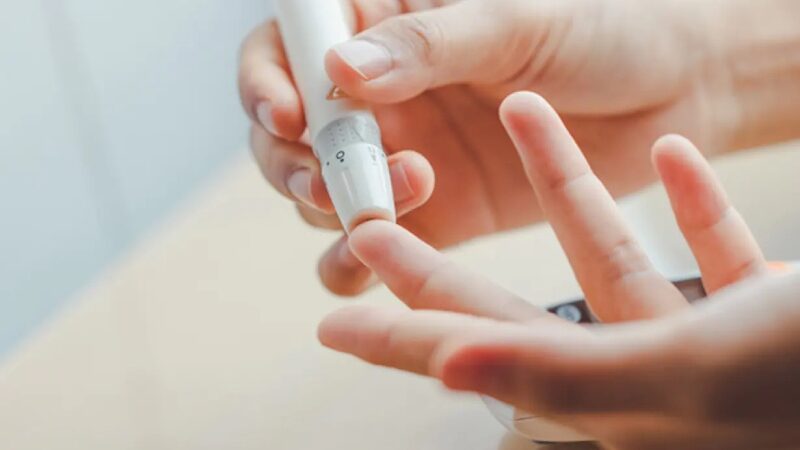 Which Blood Sugar Levels Are Hazardous? 5 Useful Strategies for Naturally Managing Diabetes