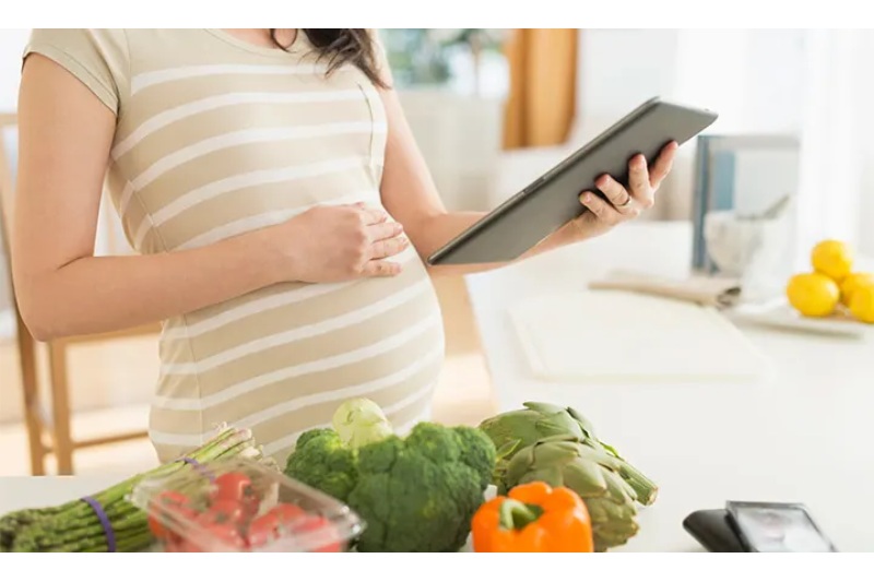 These Are The Top 7 Superfoods You Should Consume While Pregnant