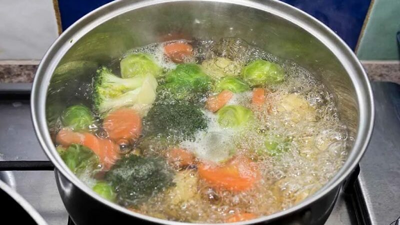 Why Eating Boiled Forms of These 5 Foods Is Healthier?