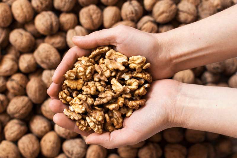 5 Foods to Eat to Boost Cognitive Function