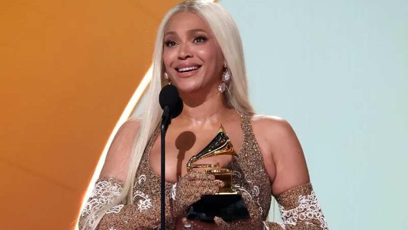2025 Grammy Awards, Beyoncé Breaks Record by Winning Best Country Album