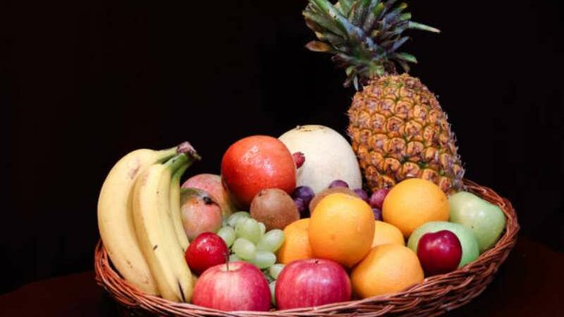 Winter to Summer: 7 Best Seasonal Fruits Must Include in Your Diet