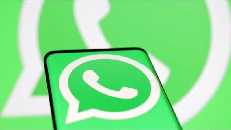 WhatsApp will Soon be Able to Edit Album Caption Within 15 Minutes