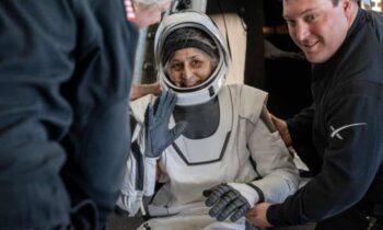 NASA Astronauts Return