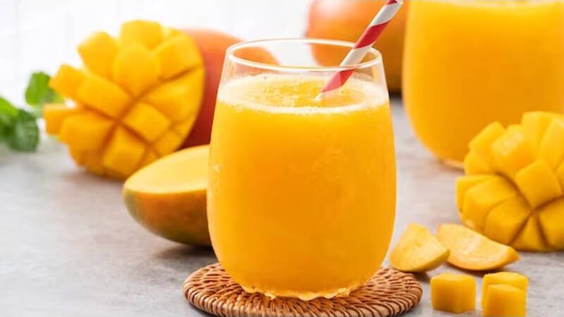 Healthful Advantages of Consuming Mango Pulp in Summer