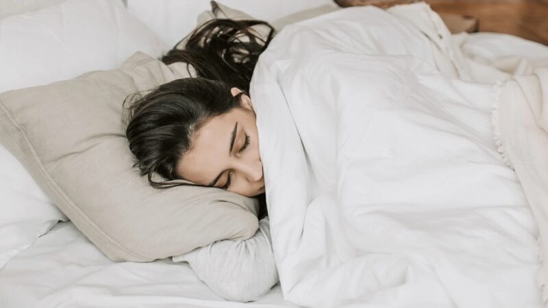 5 Melatonin-Rich Foods Will Help You Sleep Well