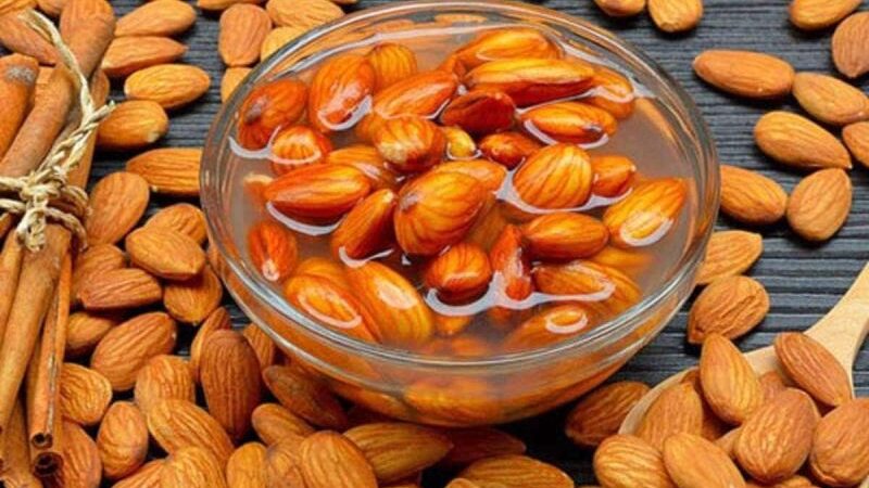 5 Soaked Superfoods to Consume on an Empty Stomach