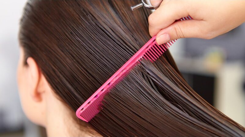 5 Wet Hair Mistakes that Could Damage Your Hair