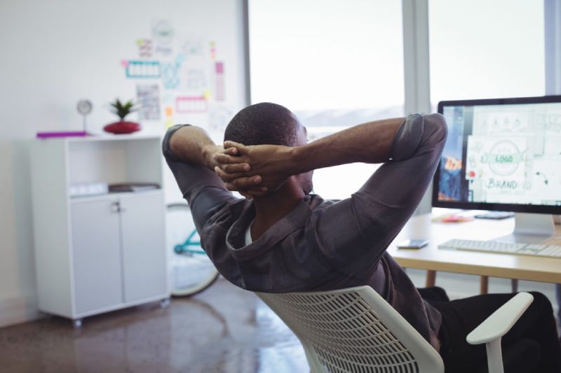 Top 5 Desk Stretches can Help You Live a More Relaxed Life