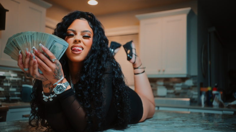 So Glo Releases “Herskiii” Video from “Made For This” Mixtape