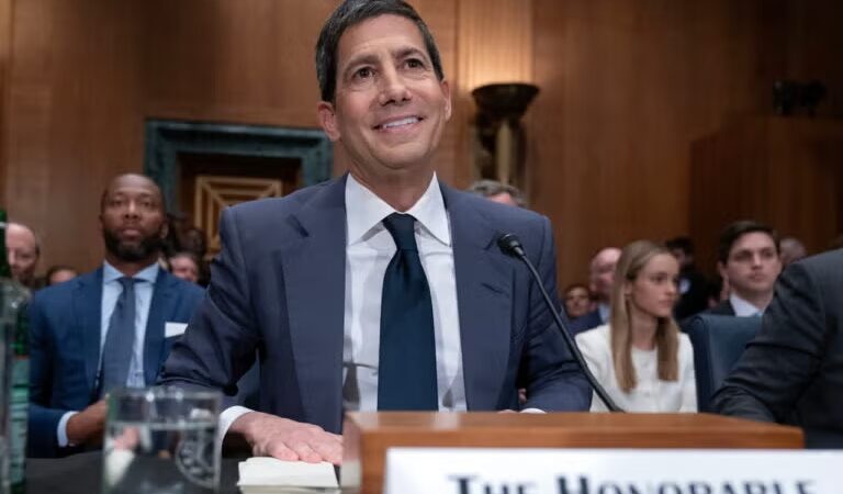 Kevin Warsh Officially Takes Over as Federal Reserve Chair